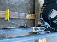 Quike q55 valtra voorlader - afbeelding 10 van  10