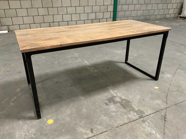 Quip & co - 180x80cm - industriële eettafel - afbeelding 1 van  4