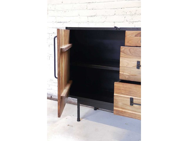 Quip & co - industrieel retro dressoir - afbeelding 3 van  4