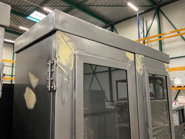 Quip & co - industriële 2-deurs kast - afbeelding 5 van  5