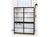 Quip & co - industriële 4-deurs kast - afbeelding 1 van  1