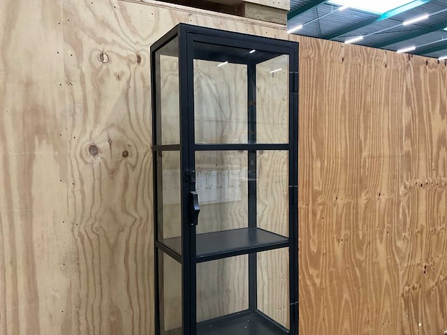 Quip & co industriële vitrinekast - afbeelding 3 van  3