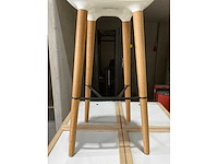 Quize & milan above barkruk (4x) - afbeelding 3 van  4