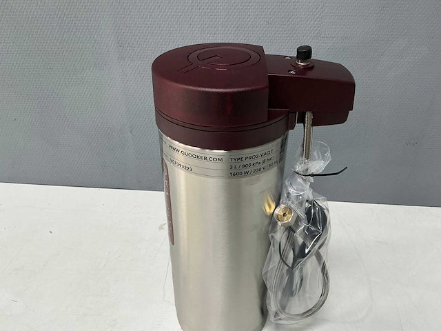 Quooker - fusion square stl/pro3-vaq e - keukenmengkraan met boiler - afbeelding 14 van  16