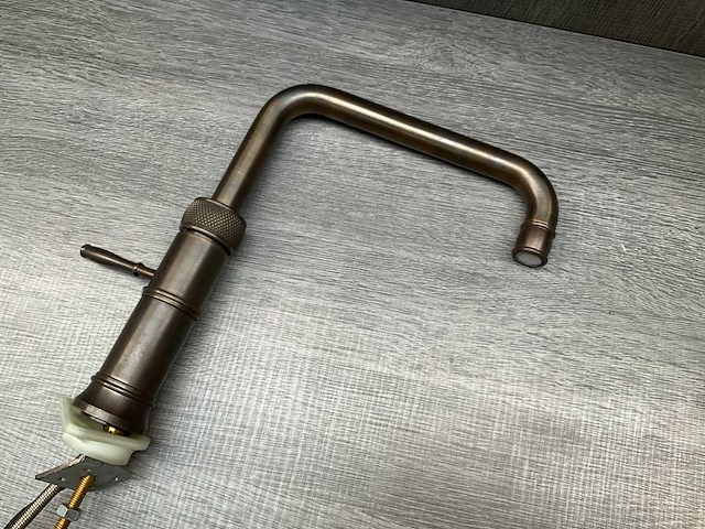 Quooker classic fusion square kokendwaterkraan messing patina - afbeelding 1 van  8