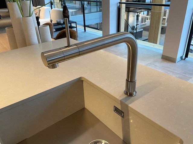 Quooker front combi 3-in-1 kokendwaterkraan - afbeelding 1 van  4