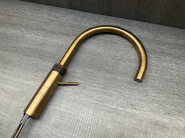 Quooker fusion round kokendwaterkraan messing patina - afbeelding 2 van  7