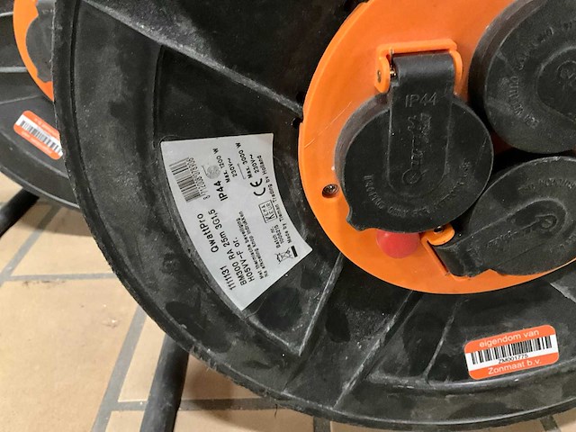 Qwattpro bm300 kabelhaspel (5x) - afbeelding 3 van  3