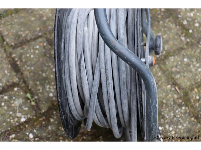 Qwattpro ez winder verlengkabelhaspel er300 1211003 - afbeelding 3 van  6