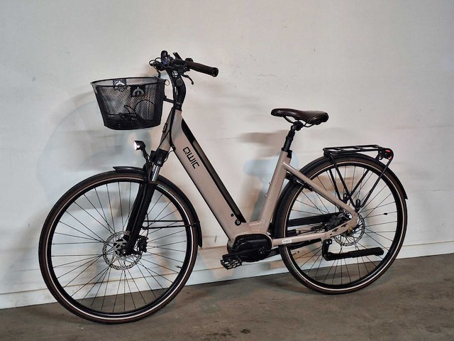 Qwic premium elektrische damesfiets middenmotor dames fiets - afbeelding 3 van  7