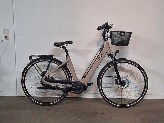 Qwic premium elektrische damesfiets middenmotor dames fiets - afbeelding 5 van  7