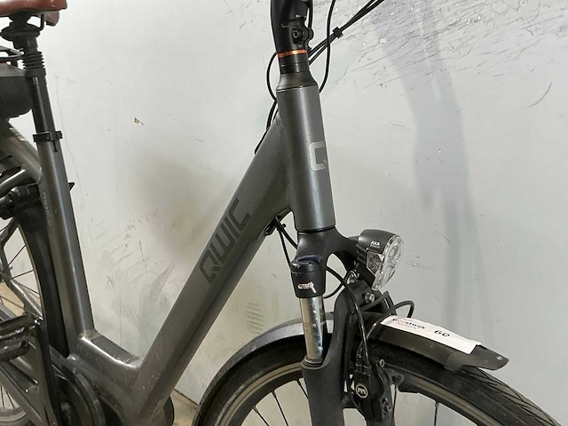 Qwic premium elektrische damesfiets - afbeelding 2 van  10