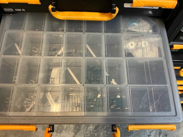 Raaco handybox kast met gevulde assortimentskist (75x) - afbeelding 26 van  39