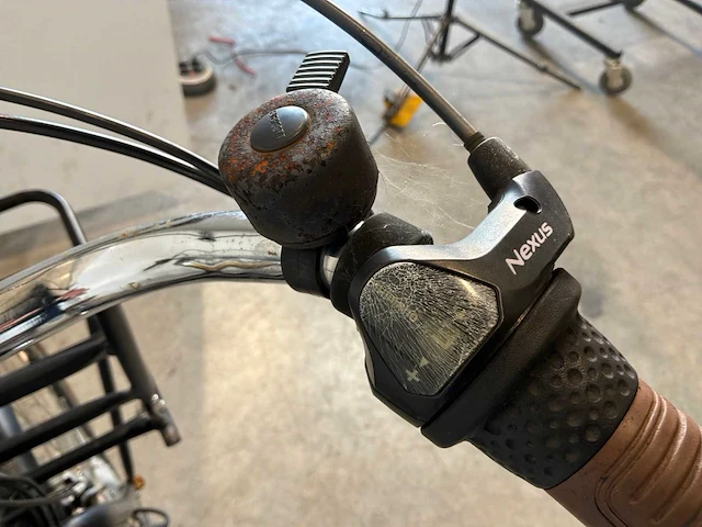 Raaks moxy elektrische fiets - afbeelding 2 van  10