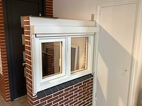 Raam met screens