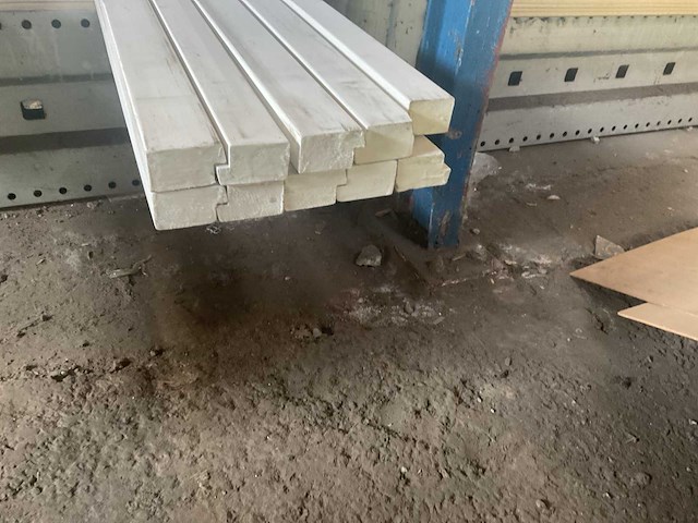 Raamhout enkelglas 40x67x5900 mm (10x) - afbeelding 3 van  5