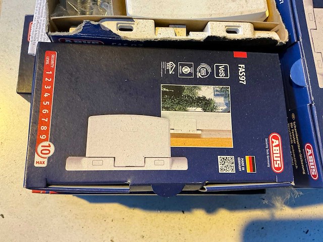 Raamsluiting - afbeelding 2 van  4