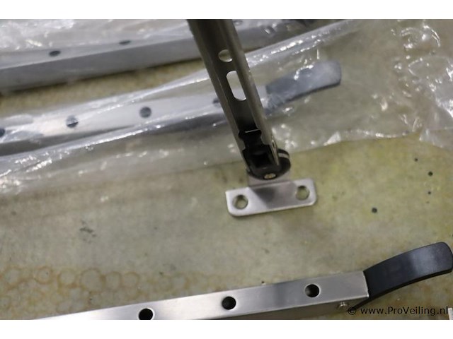 Raamuitzetters - afbeelding 3 van  5