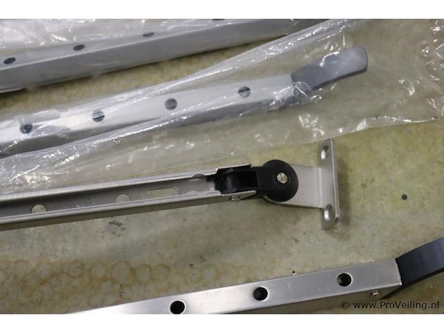 Raamuitzetters - afbeelding 4 van  5