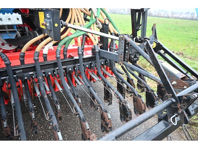 Rabe - turbodrill xl300a - combi-rijenzaaimachine met 2021 maschio gaspardo dm 3000 combi power harrows - afbeelding 8 van  20
