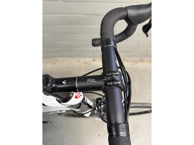 Racefiets factory lightweight oclv carbon frame/vork, trek, madone 4 - afbeelding 15 van  24