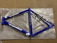 Racefiets frame met voorvork, intersens - afbeelding 2 van  7