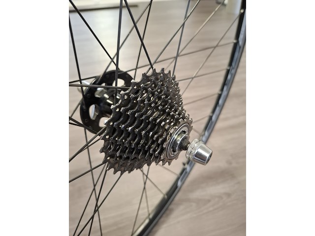 Racefiets met kickrcore trainer focus , culebro - afbeelding 3 van  14