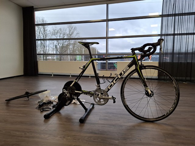 Racefiets met kickrcore trainer focus , culebro - afbeelding 1 van  14