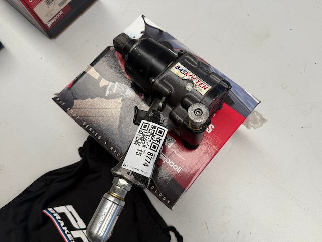 Racing wheel gun / pneumatisch slagmoeraanzetter paoli, d.p.2000-s - afbeelding 2 van  3