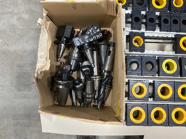 Rack tool holders + partij tool holders - afbeelding 2 van  5