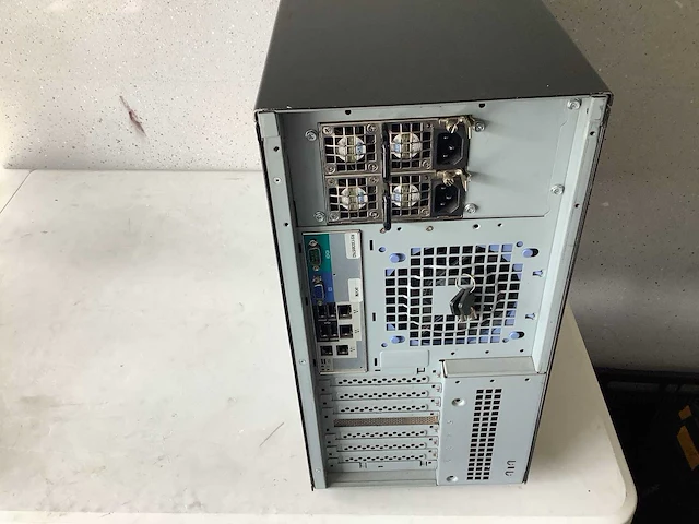 Rackserver dual intel xeon 64gb memory lsi raid 8 sata bay server - afbeelding 5 van  6