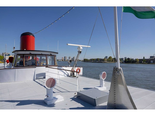 Raderstoomboot de majesteit - 100 jaar - afbeelding 11 van  64