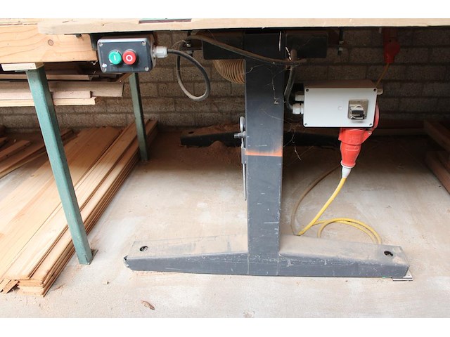 Radiaalafkortzaag harwi 625-u. bouwjaar 2009. let op: exclusief stofafzuiging. - afbeelding 3 van  5