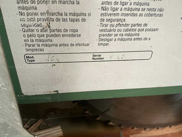 Radiaalafkortzaagmachine - afbeelding 8 van  8