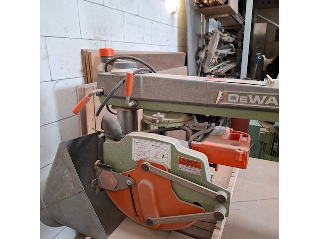 Radiaalzaag dewalt, dw 1251, bouwjaar 1989 - afbeelding 8 van  9