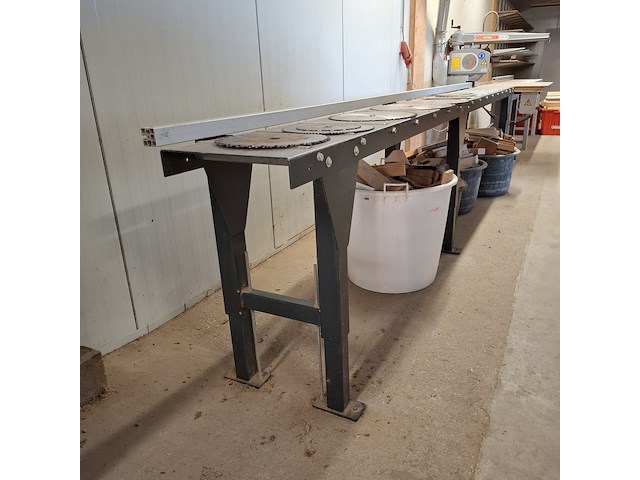 Radiaalzaagmachine met aan en afvoerbaan, maggi, junior 640, 2002 - afbeelding 18 van  34