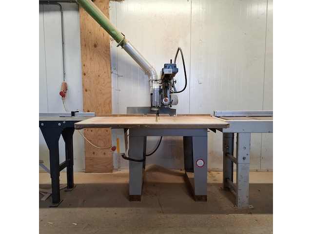 Radiaalzaagmachine met aan en afvoerbaan, maggi, junior 640, 2002 - afbeelding 30 van  34