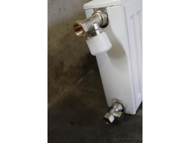 Radiator - 220x10x31cm - afbeelding 3 van  5
