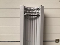 Radiator design, badkamer, grijs - afbeelding 5 van  7