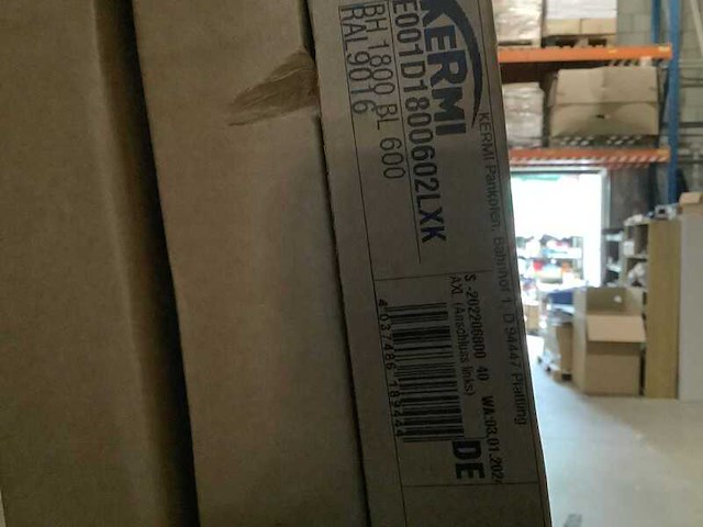 Radiator, kermi, 180x60 cm, ral 9016 - afbeelding 3 van  3