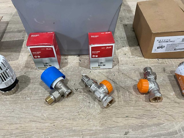 Radiator kranen - afbeelding 5 van  7
