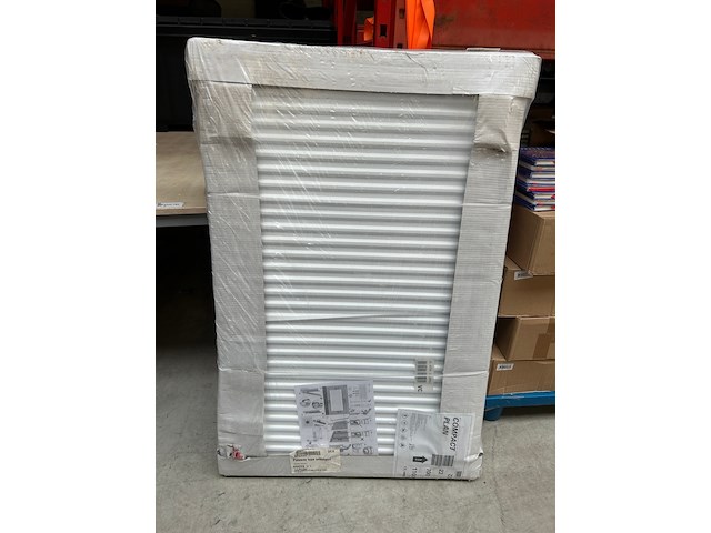 Radiator t22 1100x700 mm, stelrad - afbeelding 1 van  3