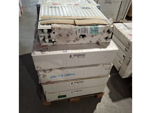 Radiatoren, thermrad super 8 compact, t33, old stock - afbeelding 2 van  4