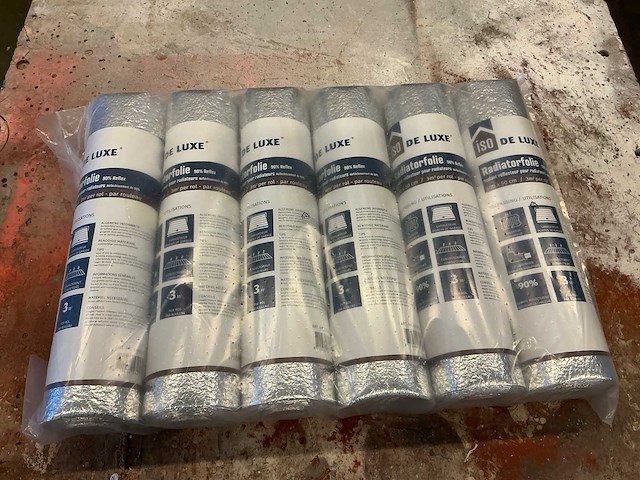Radiatorfolie iso de luxe 600x50cm rol 1000 stuks - afbeelding 3 van  4