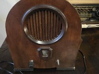 Radio, antiek - afbeelding 1 van  2