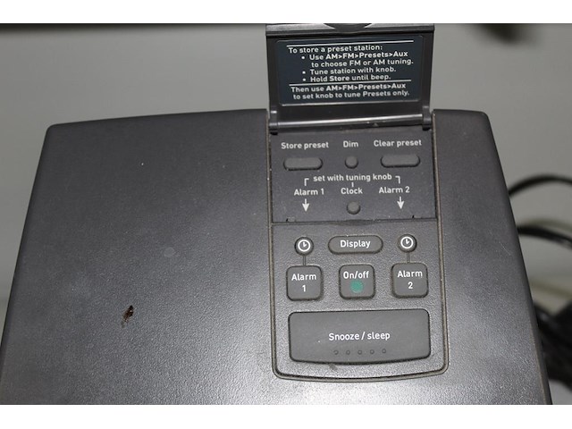 Radio boston met wekkerfunctie, au in en ingebouwde basspeaker - afbeelding 3 van  4