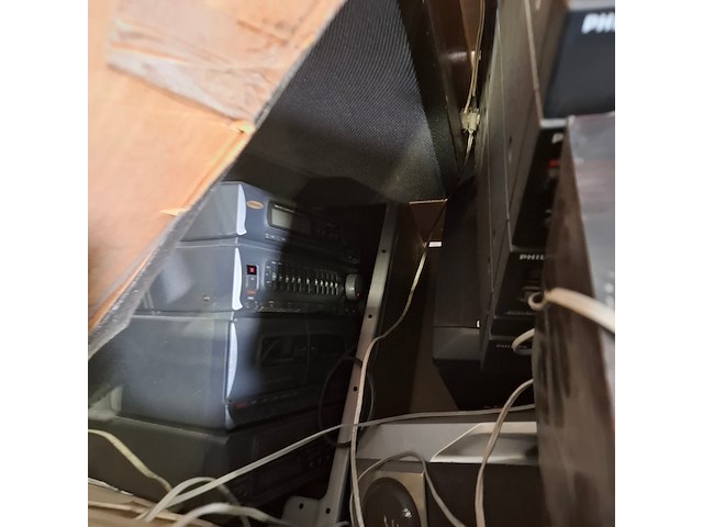 Radio en luidsprekers, o.a. philips - afbeelding 3 van  11