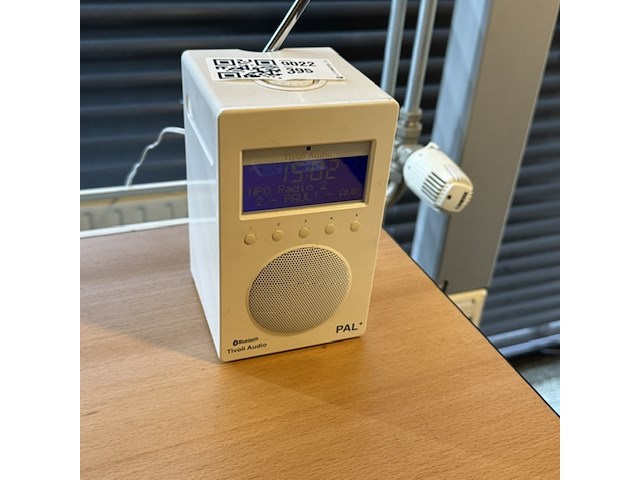 Radio tivoli, pal+, wit - afbeelding 1 van  1