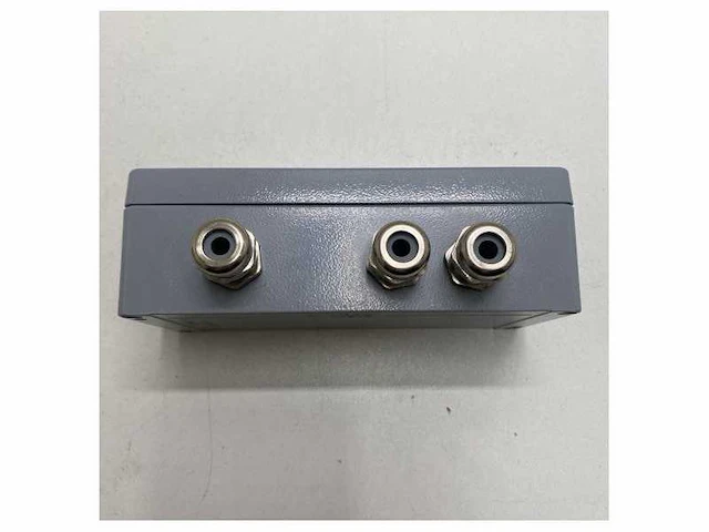 Radio zeeland rz410 amp sep | analog scheidingsunit - afbeelding 3 van  5
