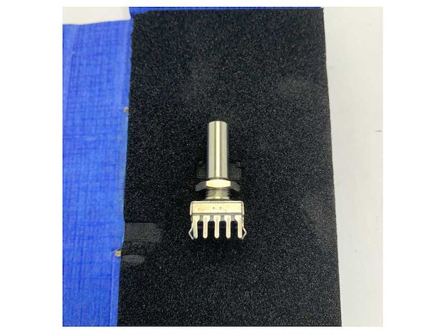 Radio zeeland seapilot 76 rotary encoder - elma e33 vt312-m13t - afbeelding 4 van  5